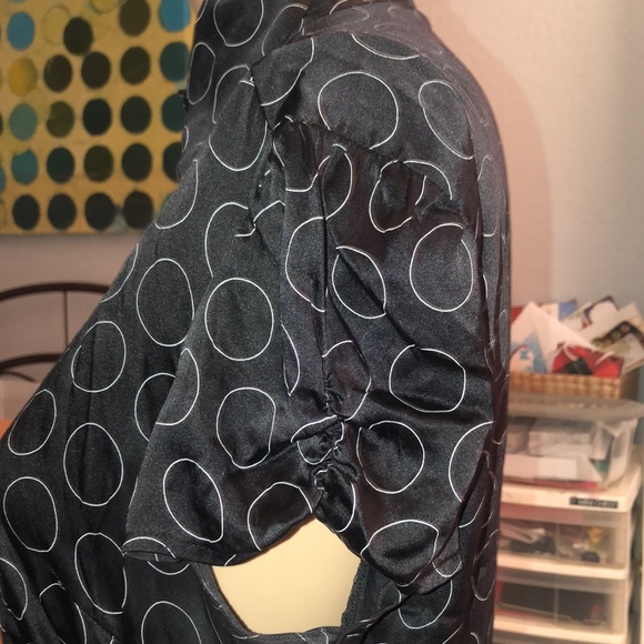 Bebe button down blouse - Picture 4 of 13